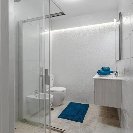 Tenerife Royal Gardens One Bedroom * Playa de las Américas