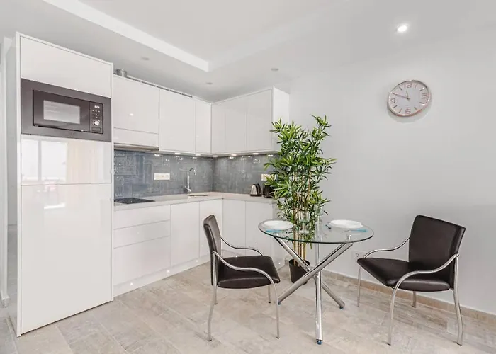 Tenerife Royal Gardens One Bedroom Appartement *