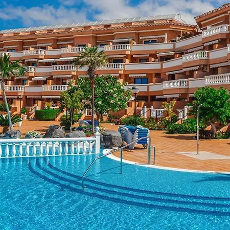 Tenerife Royal Gardens One Bedroom Apartment *